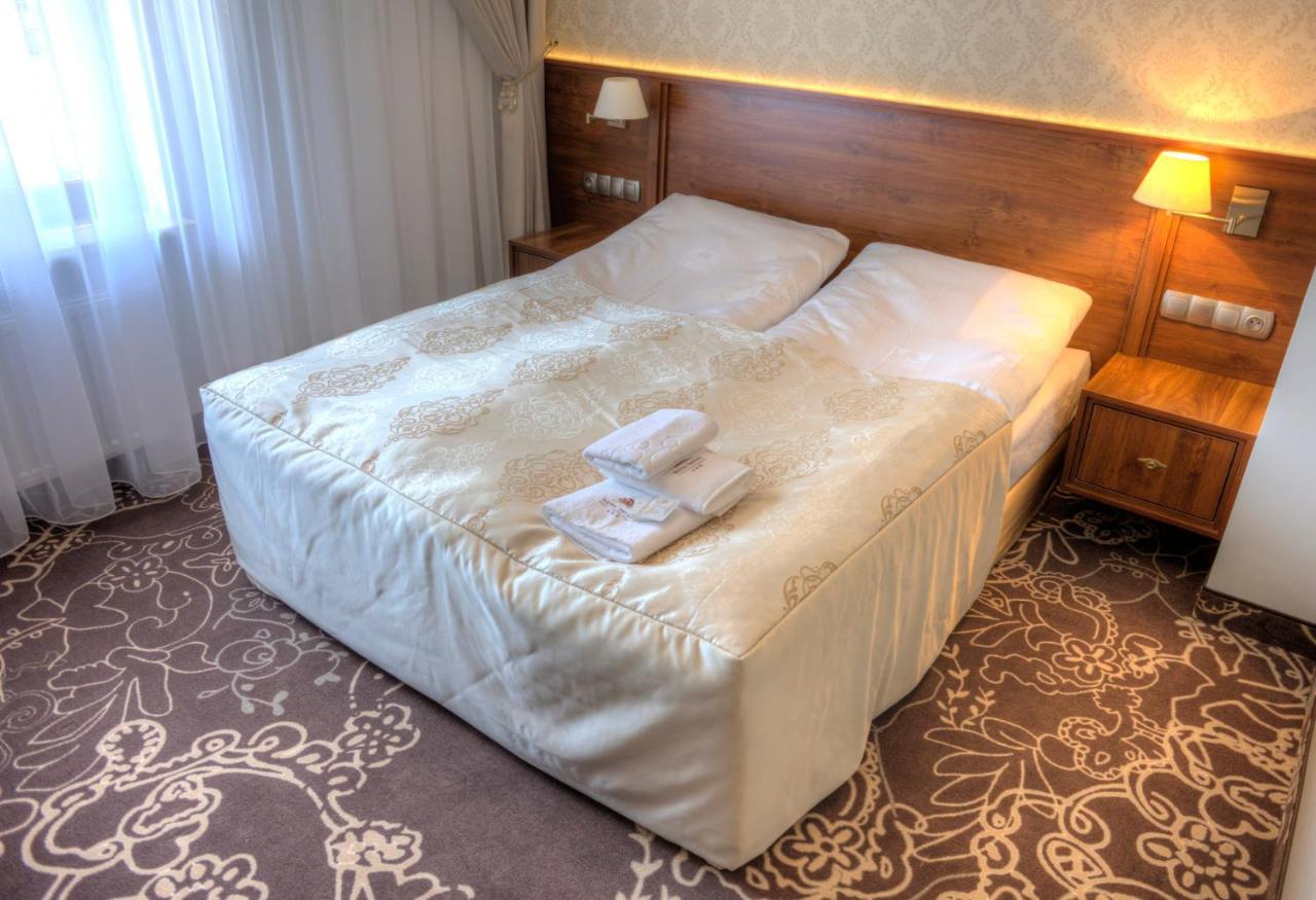 Hotel Pruski Orneta Habitación foto